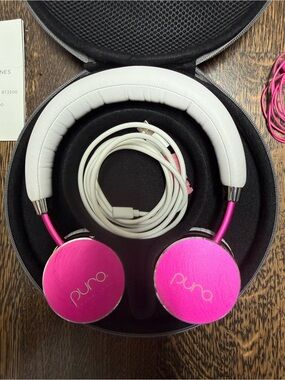 Puro Sound Labs BT2200 Kids Wireless Bluetooth Headphones, Pink/White, with Case